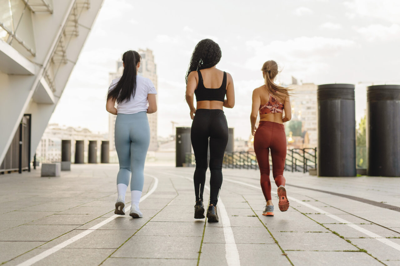 Running outdoor fitness routine 